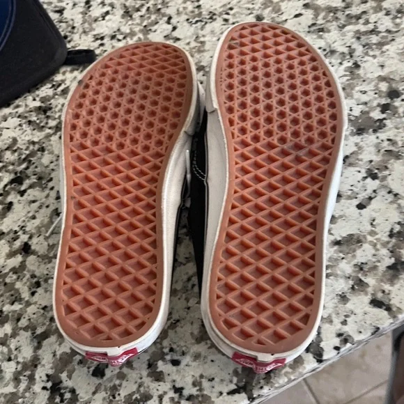 Classic Vans Mules - Picture 4 of 5